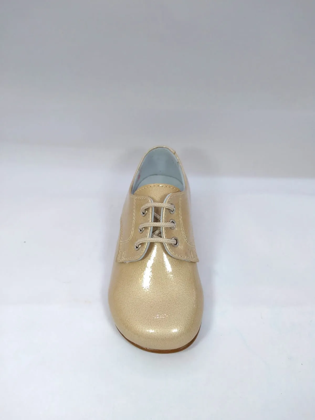 Beberlis Classic Patent Fanny Nude Oxford Dress Shoes