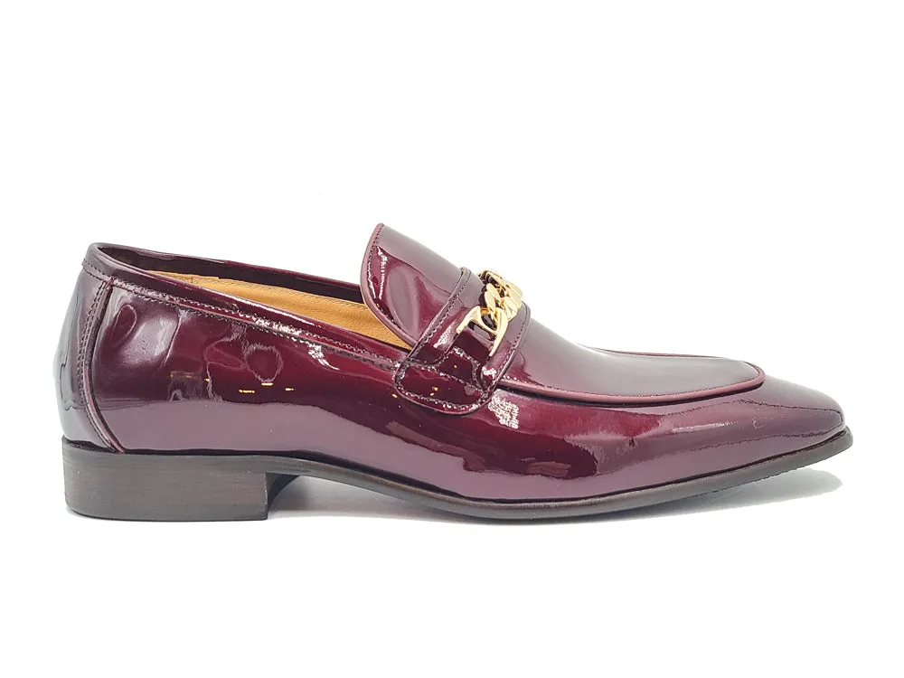 Beveled Squared Toe Patent Leather Loafer