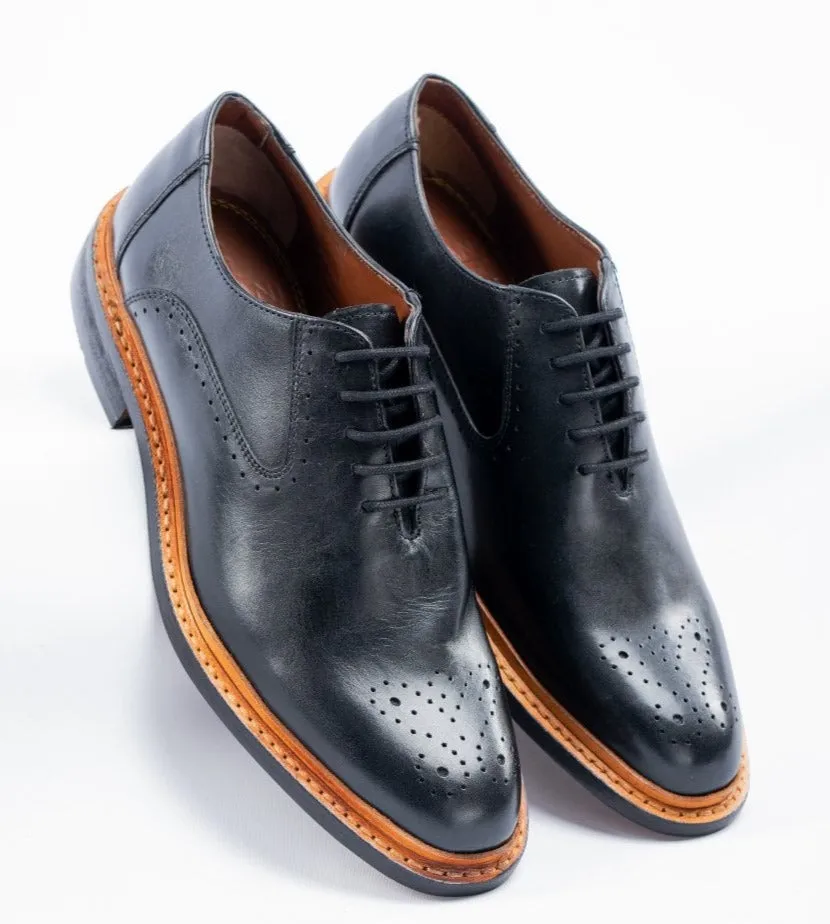 Brentwood Black Shoes