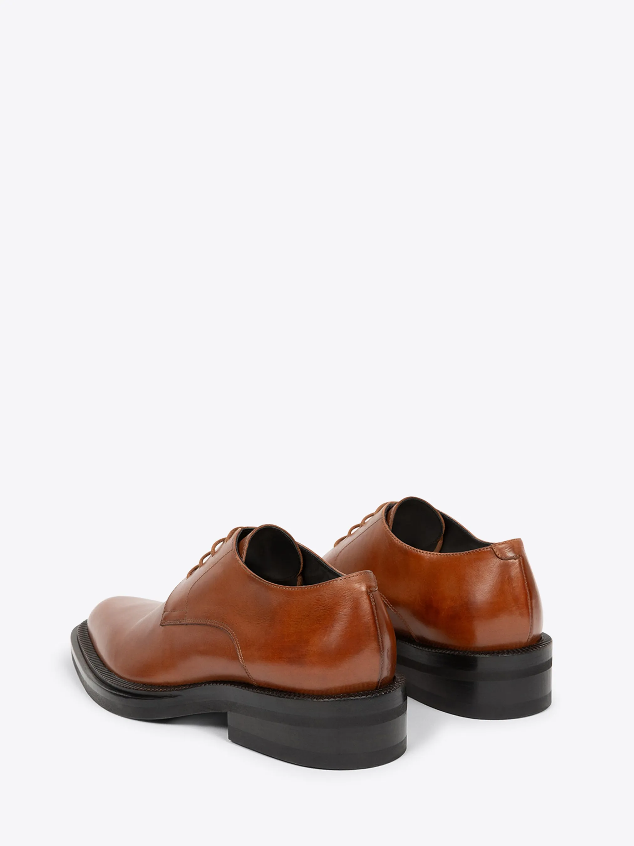 Leather derby shoes