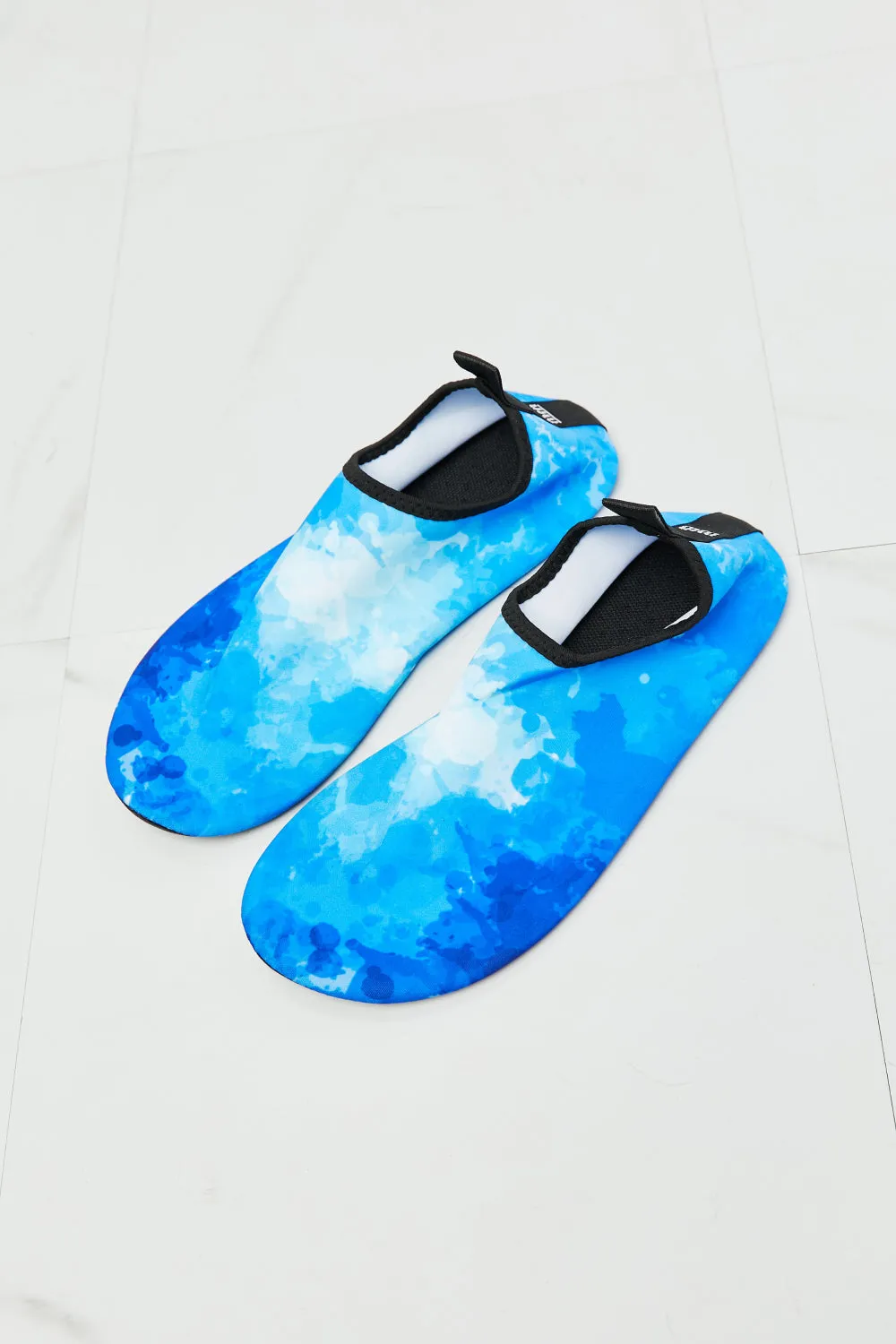 On The Shore Water Shoes in Blue (Beach Shoes)