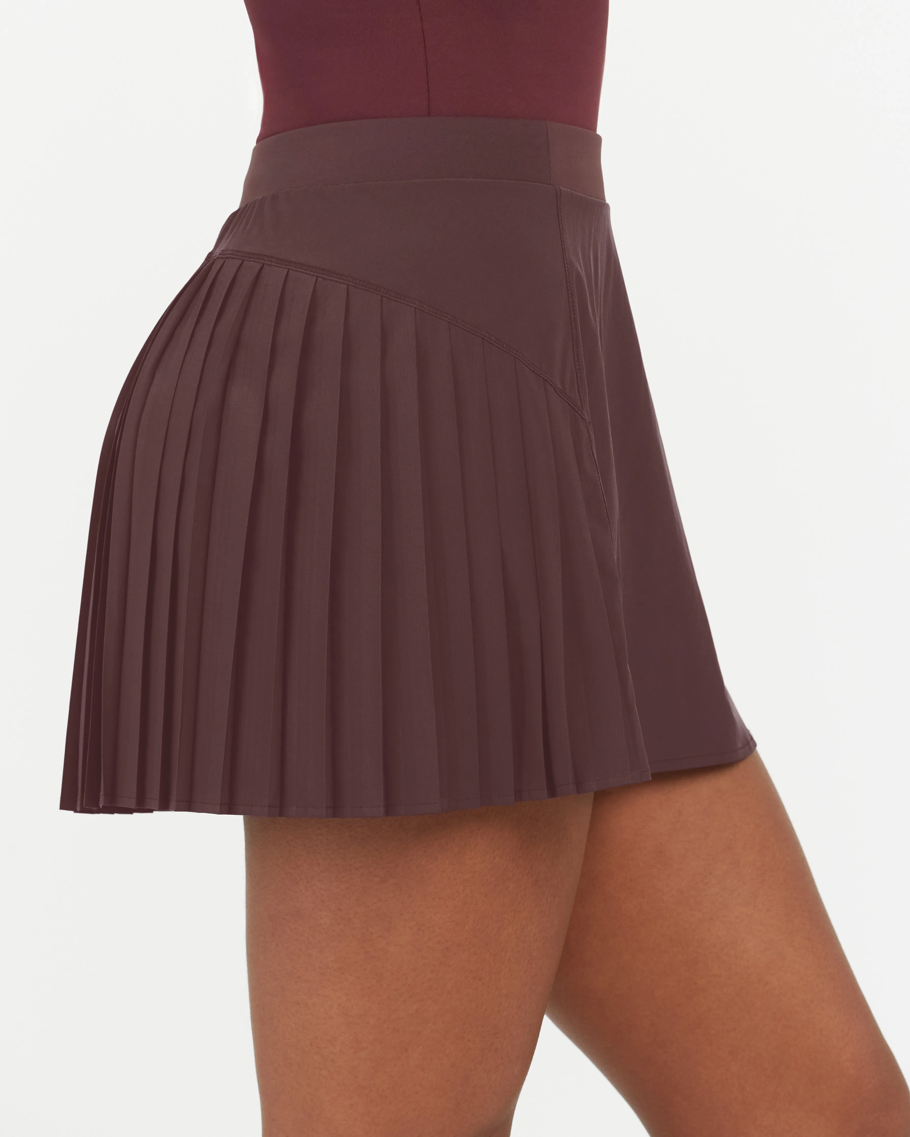 The Get Moving Pleated 14" Skort